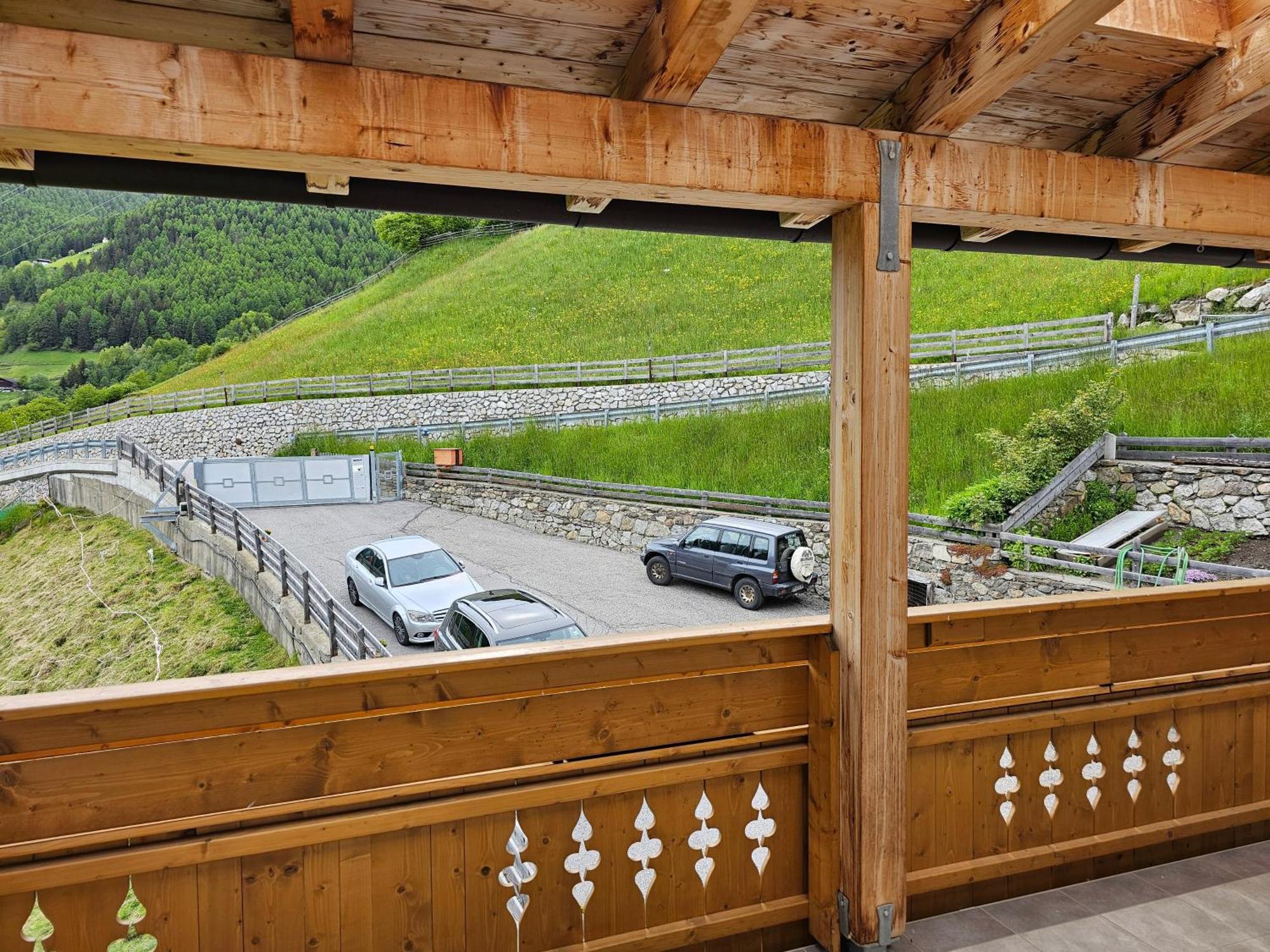 Alpenblick Lodge Tscholl Мартелло Экстерьер фото
